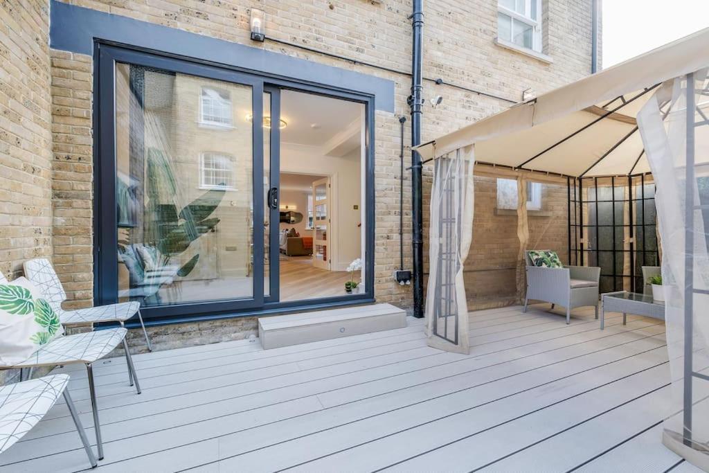 فيلا House 10 Mins To Tower Bridge Hot Tub & Parking لندن المظهر الخارجي الصورة